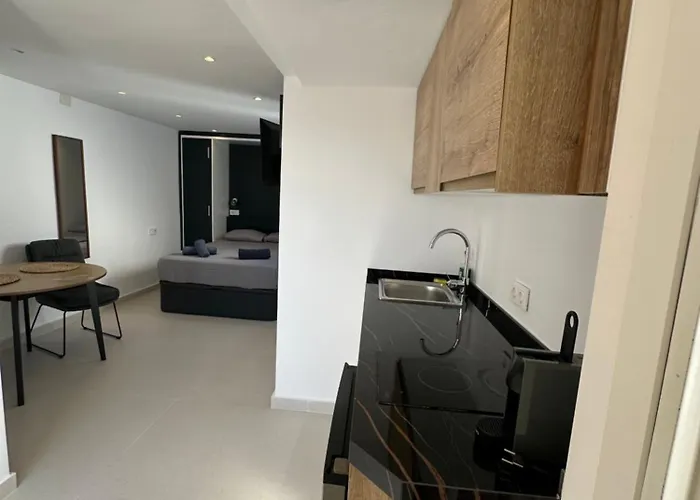 Sunsands Atico Playa76 Carihuela * Torremolinos